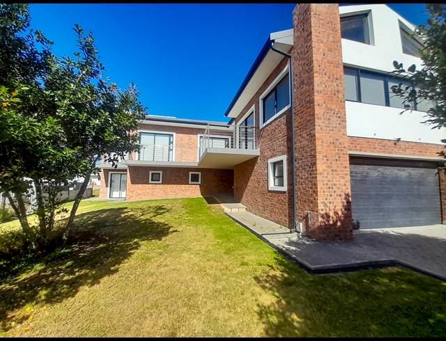 3 BEDROOM FREESTANDING FOR SALE IN TERGNIET